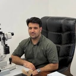 تصویر دکتر امیرحسین اکبرپورباقی آبادی