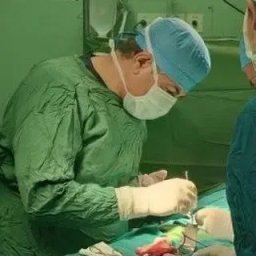 تصویر دکتر فرامرز همایونی