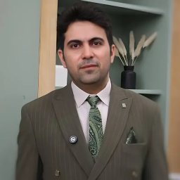 تصویر دکتر یحیی صفائی